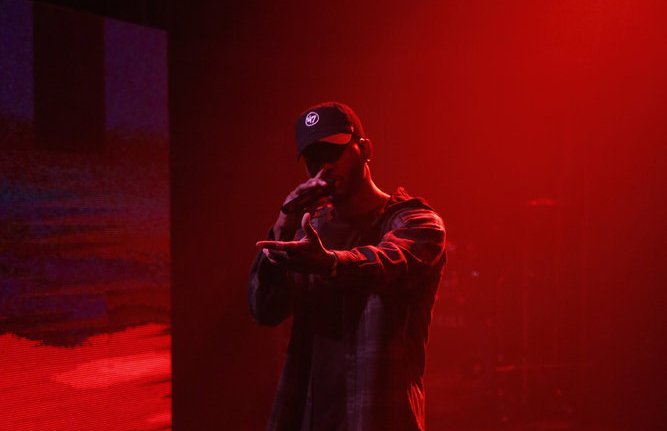 Bryson Tiller – Exchange Live
