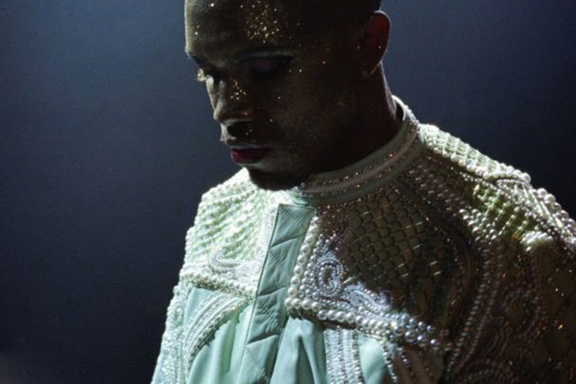 Frank Ocean – Nikes